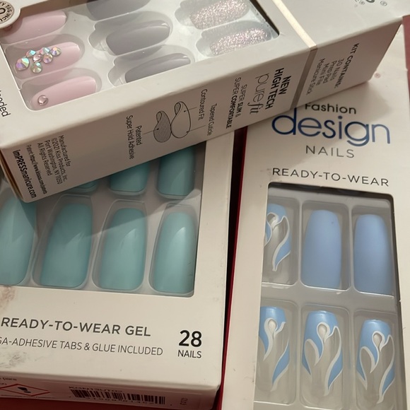 Fake nails press on glue on lot of 3 - Picture 2 of 2